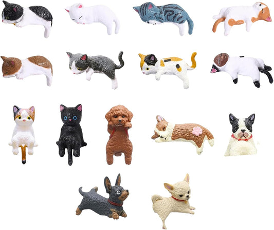 15 Pack Mini Cat Desk Figurines, Mini Dog Desk Figurines, Computer Monitor Decor for Rearview Mirror Desk Decorations Funny Car Present Interior Decors