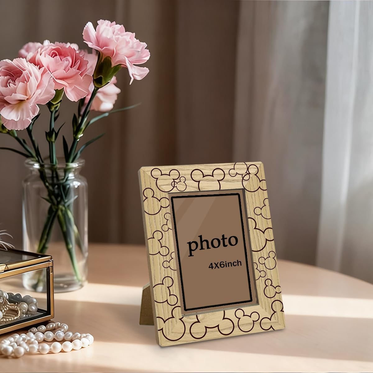 Cute Wooden Picture Frame, Light Wood Grain Cartoon Characters Photo Frame, Fits 4x6 Inch Photo, Display on Table Top Desk, Picture Gift for Friend