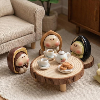 5PCS Nut-Inspired Miniature Figurines, Cute Resin Collectible Desktop Decor, Mini Ornaments for Shelf Display, Dollhouse Accessories, Fairy Garden and Tiny Scene Styling