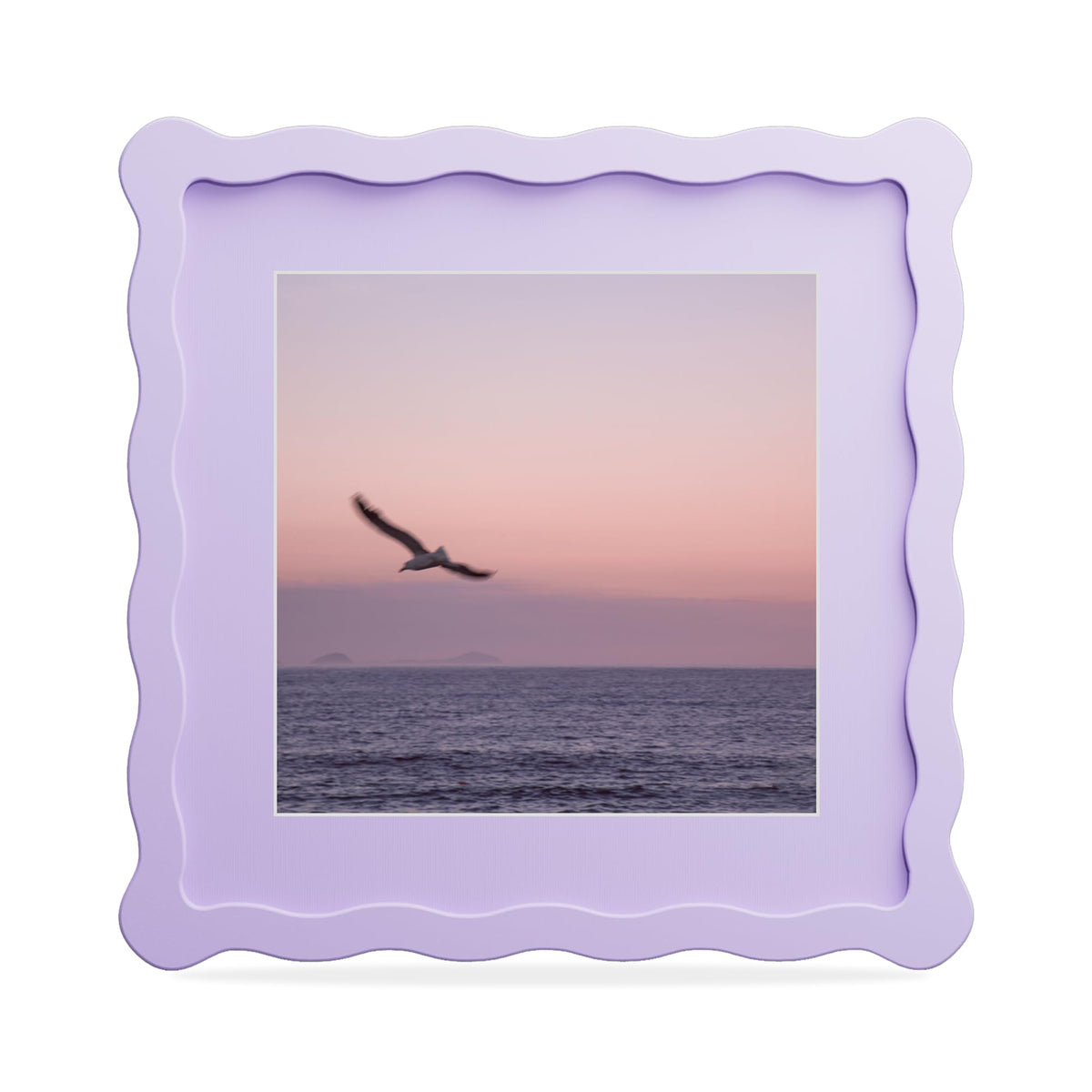 4x6 Picture Frame with Mat for 3.5x5, Wavy Edge Wooden Real Glass Photo Frame for Tabletop and Wall Hanging, Green, 1 Pack