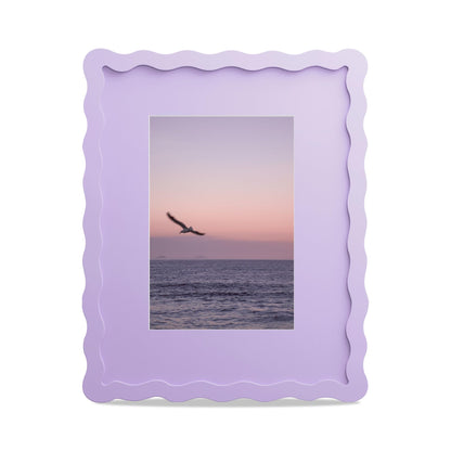 4x6 Picture Frame with Mat for 3.5x5, Wavy Edge Wooden Real Glass Photo Frame for Tabletop and Wall Hanging, Green, 1 Pack