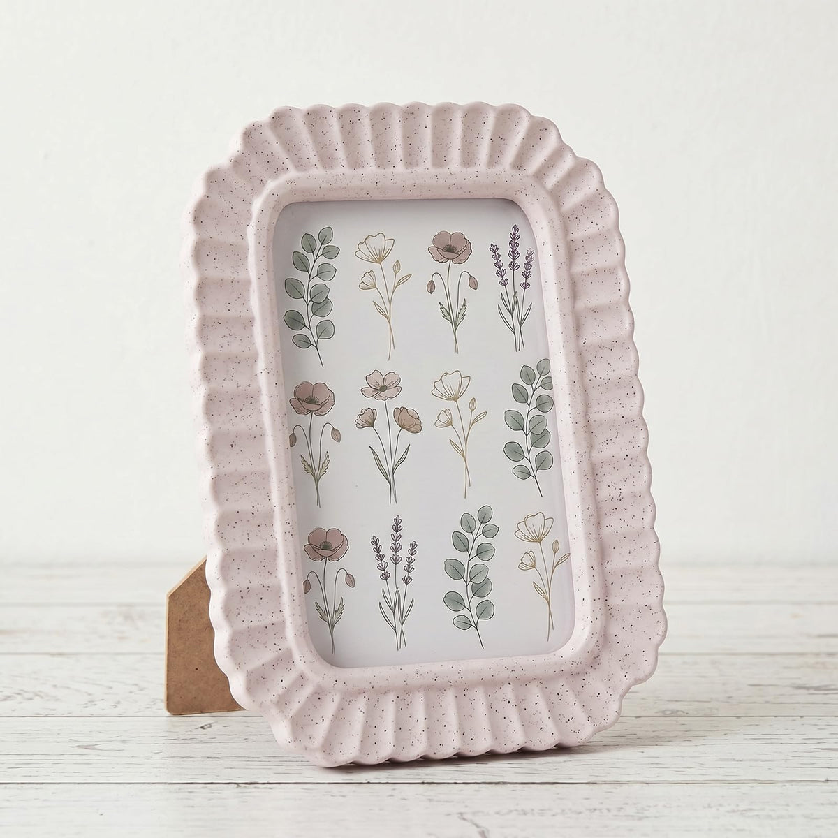 AceOrbit 4x6 Inch Light Blue Petal Arched Picture Frame Cute Scalloped
