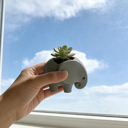 Mini Elephant Succulent Planter, Small Animal Shaped Flower Pot for Cactus & Air Plants, Desk, Home, Office & Windowsill Decoration Pot