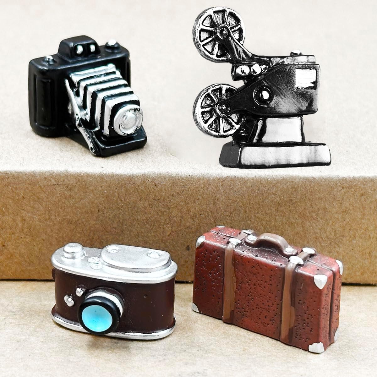 Suartus Miniature Home Appliances Retro Furniture - 13Pcs 1inch Mini Simulated Resin Camera Telephone TV Figurines Models Ornaments for DIY Diorama Micro Landscape Craft Accessories Decor