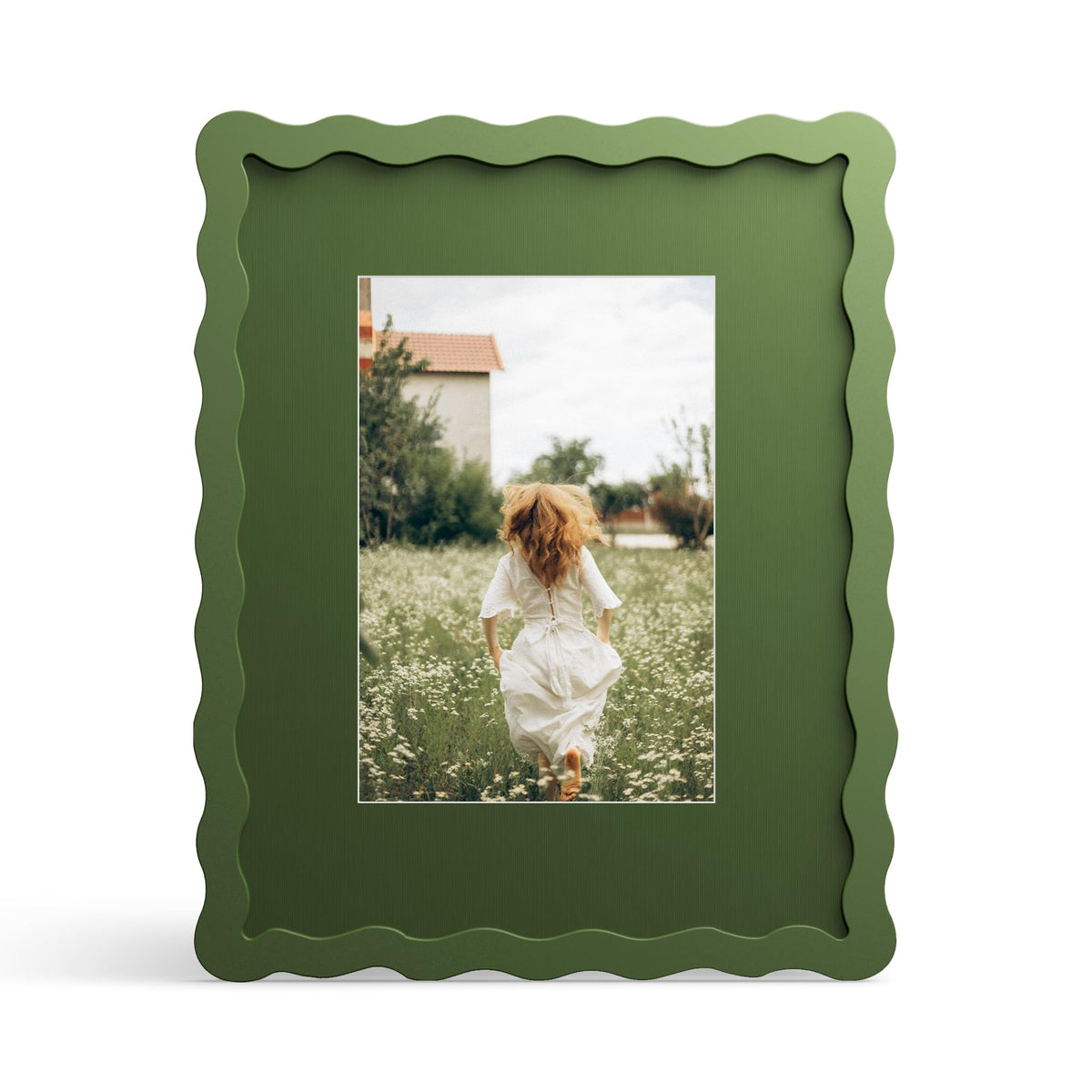 4x6 Picture Frame with Mat for 3.5x5, Wavy Edge Wooden Real Glass Photo Frame for Tabletop and Wall Hanging, Green, 1 Pack