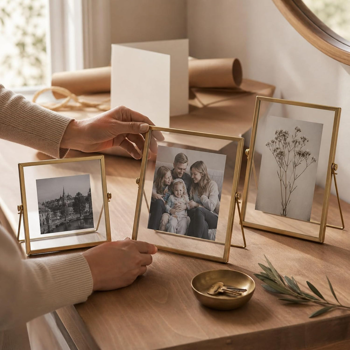 Gold Picture Frames Set of 3 — 4x4 4x6 5x7 Floating Glass Photo Frame Gift
