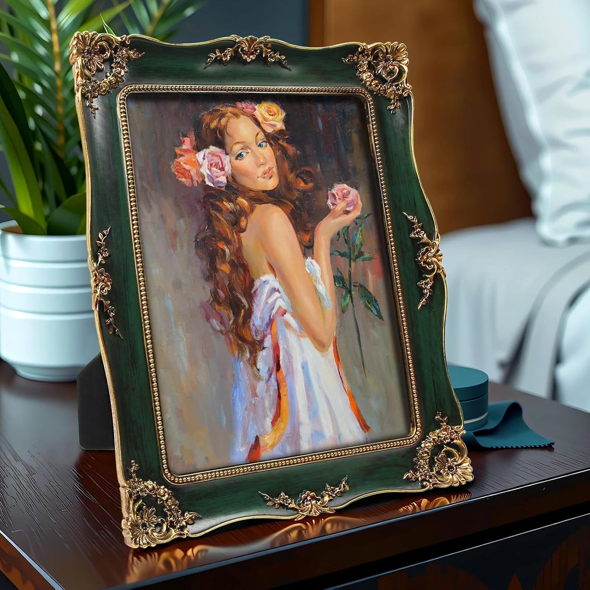 Vintage Picture Frame 8x10 Inch, Ornate Photo Frame (Green)