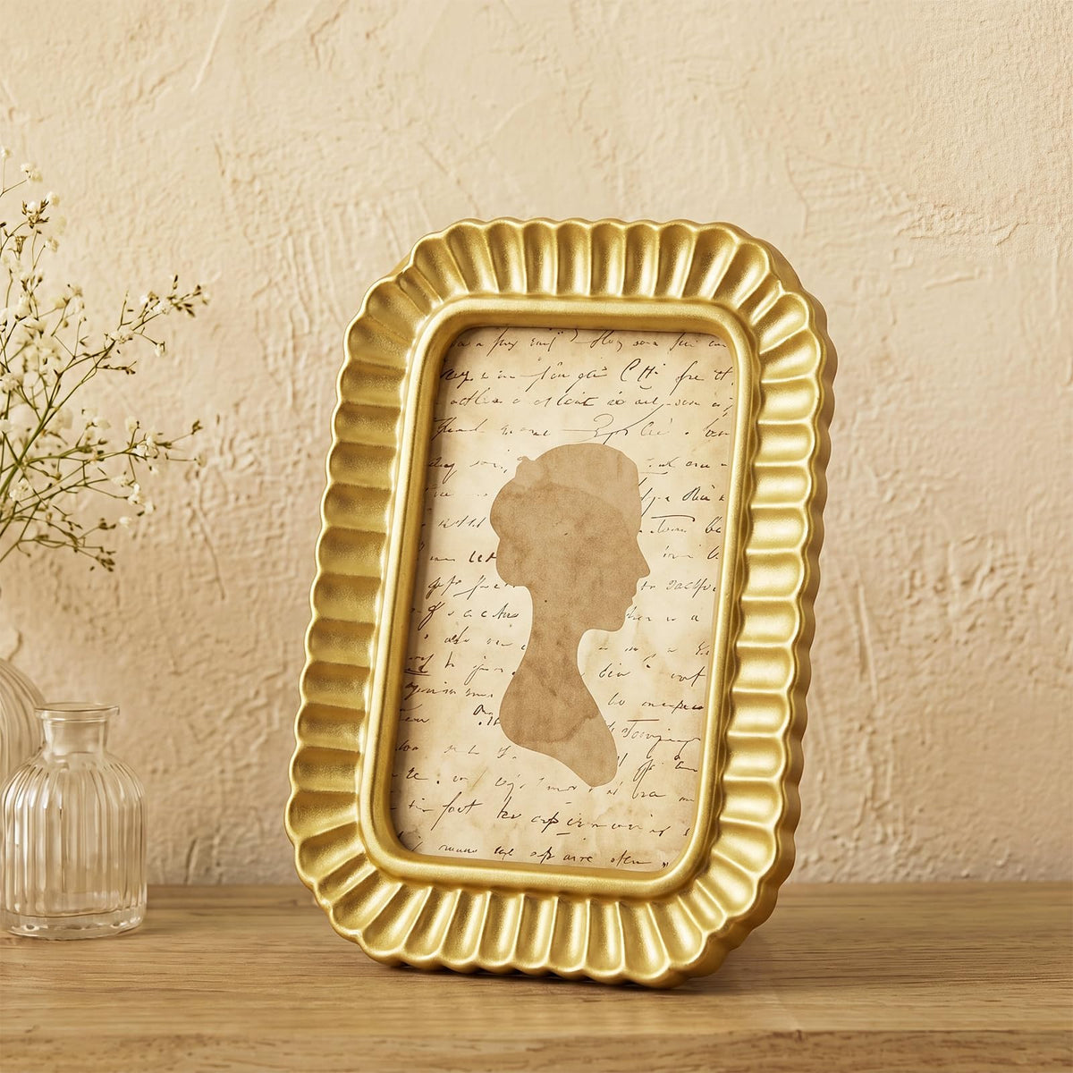 AceOrbit 4x6 Inch Light Blue Petal Arched Picture Frame Cute Scalloped