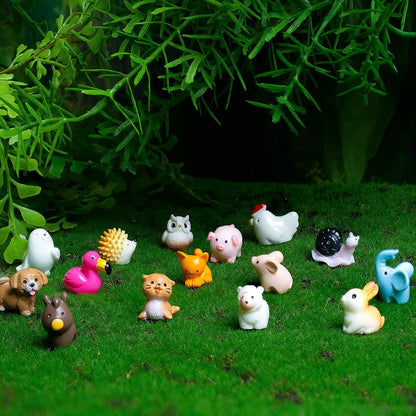 Mini Resin Animals Figurines Set, 100 PCS Tiny Resin Figures for Crafts Landscape Miniature Garden Decor